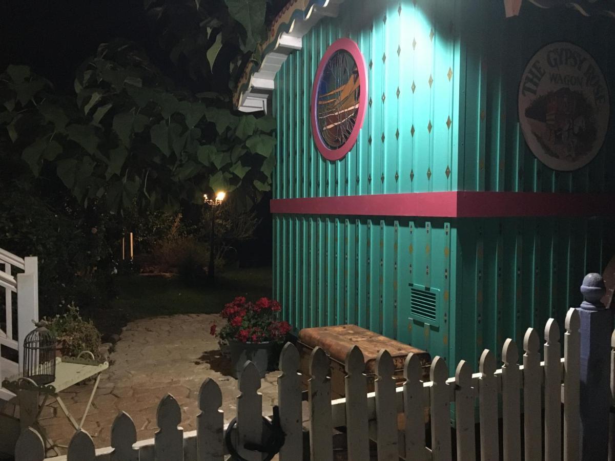 The Gypsy Rose Wagon Apartment Balingup Bagian luar foto